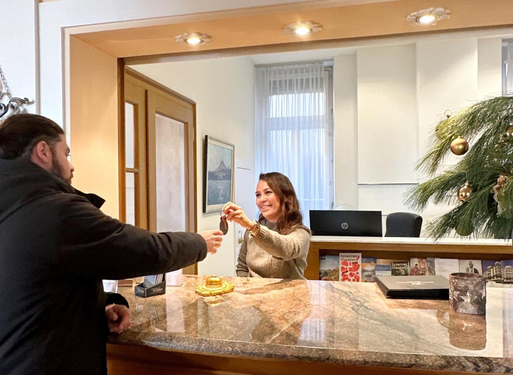 Hotel Royal Luzern מראה חיצוני תמונה